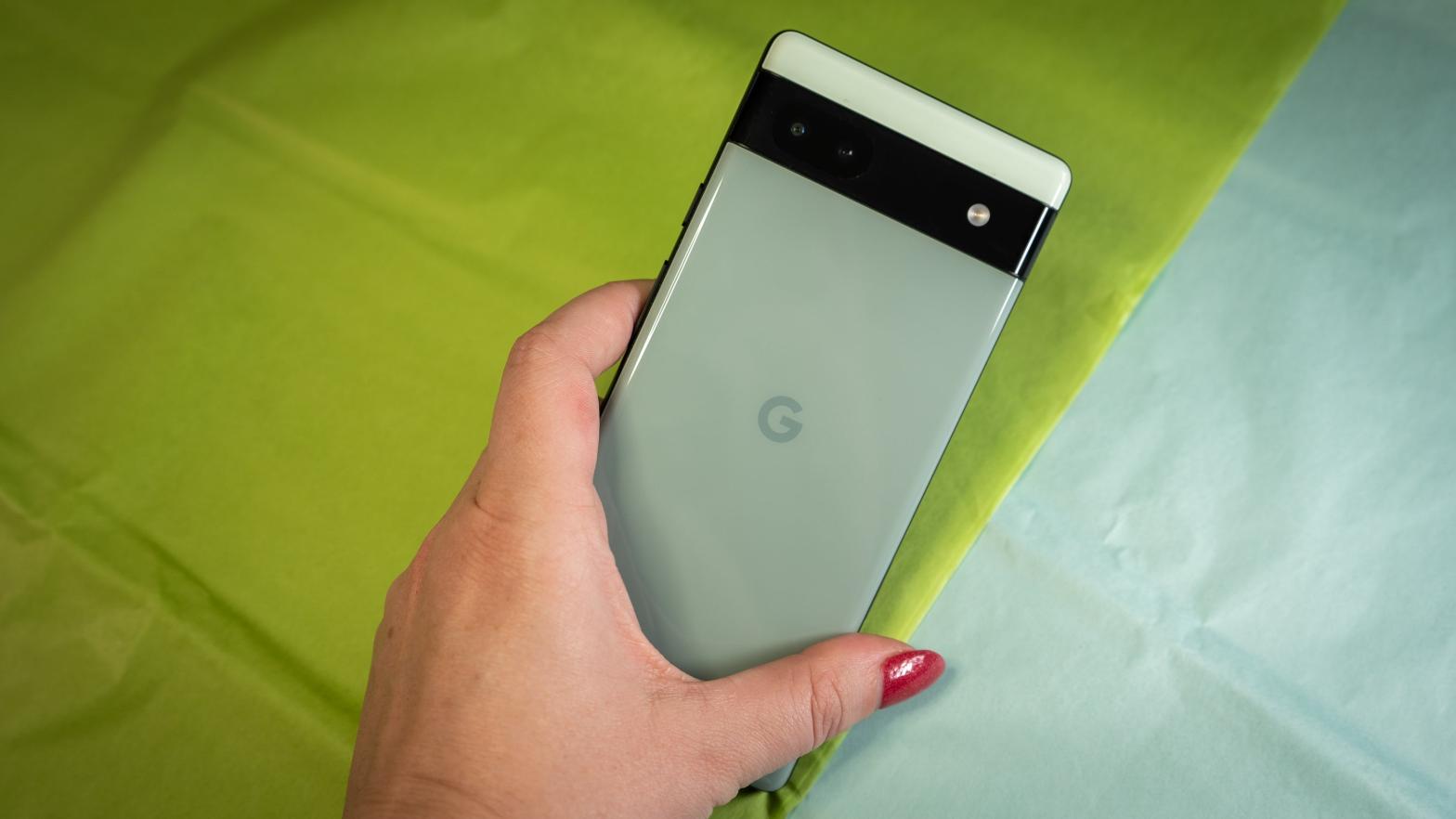 The Pixel 6a in a very approachable Sage Green.  (Photo: Florence Ion / Gizmodo)
