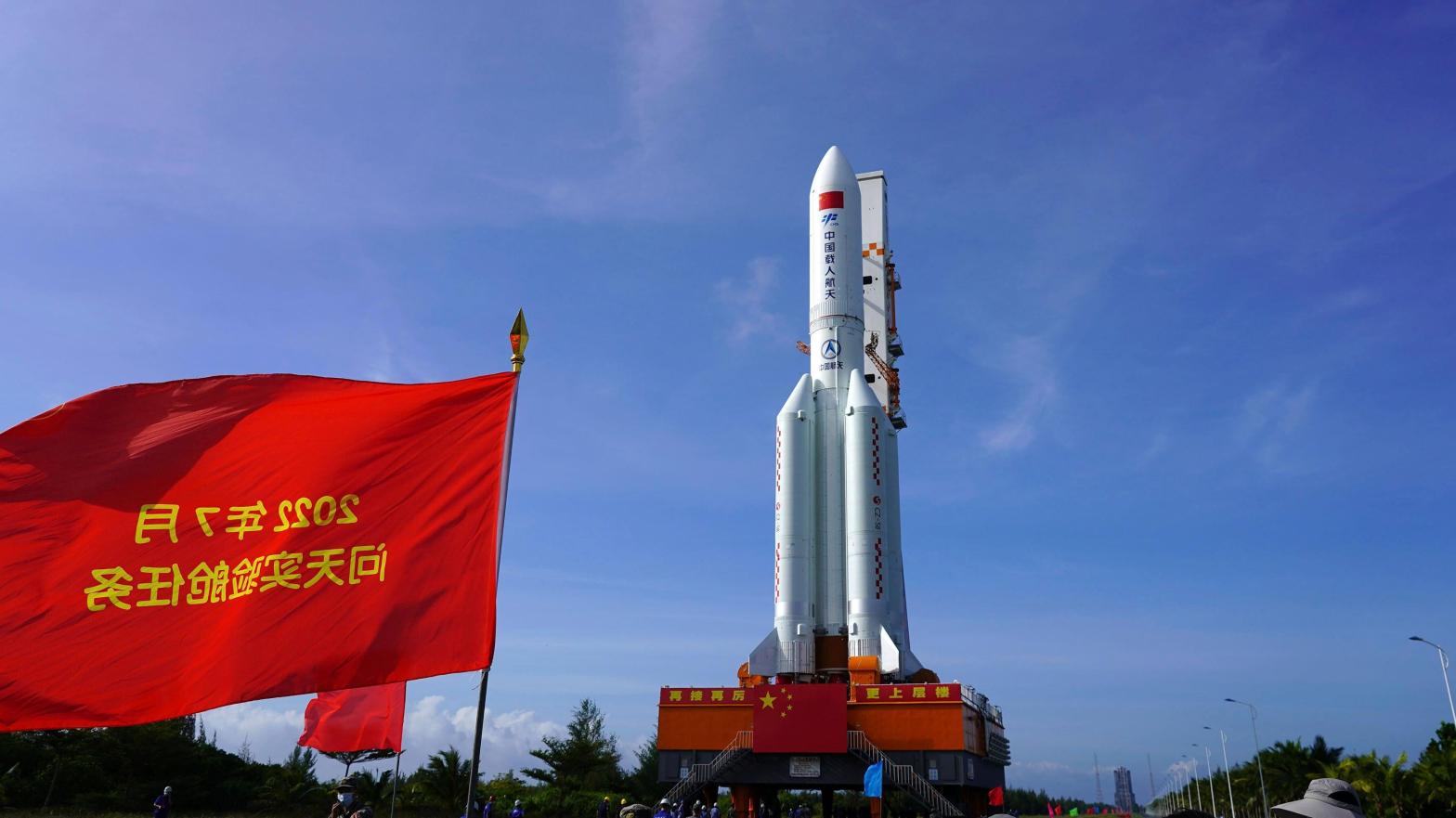 The Long March 5B shortly before its launch on July 24, 2022. (Photo: Liu Huaiyu, AP)