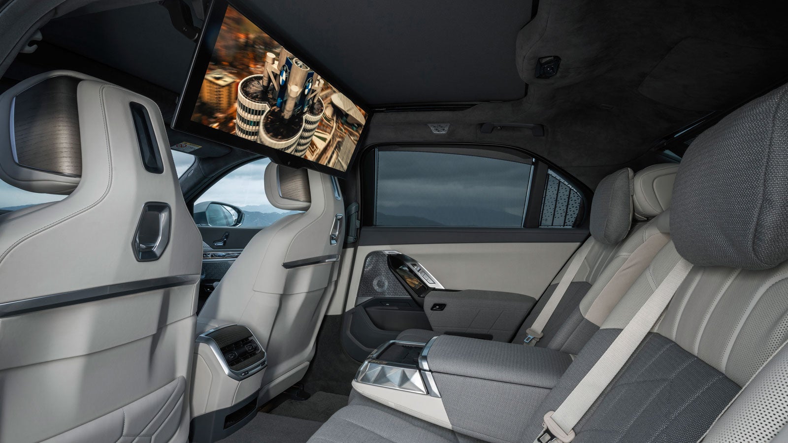 BMW’s Enormous New Theater Screen Blocks Your Rear View