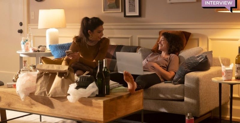 Nikki (Ginger Gonzalez) and Jen (Tatiana Maslany) chill out in She-Hulk: Attorney at Law. (Image: Marvel Studios)