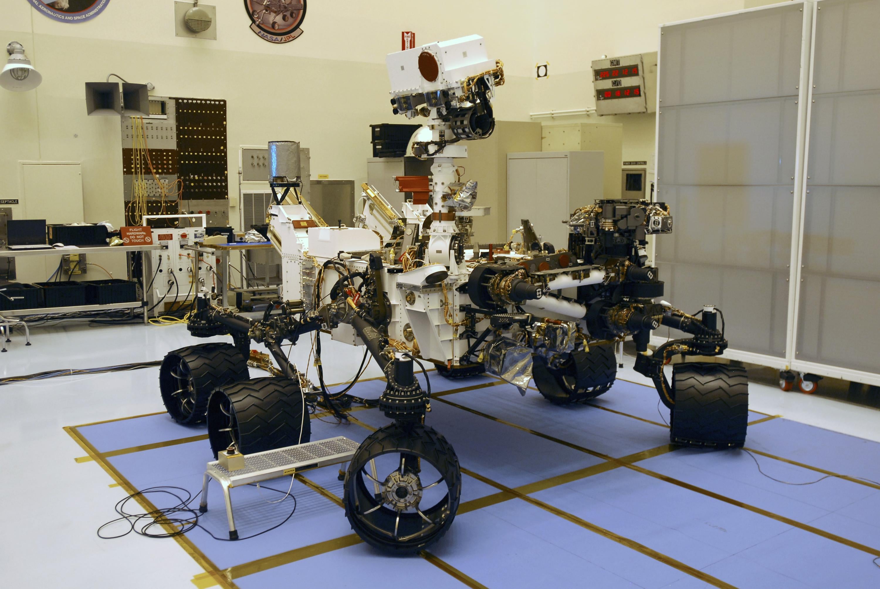 The Curiosity Rover waiting in the Payload Hazardous Servicing Facility at NASA's Kennedy Space Centre July 18, 2011 before its launch to Mars.  (Photo: NASA)