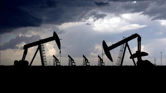 Texas Releases List of the Big, Bad Banks That Are Bullying Fossil Fuels
