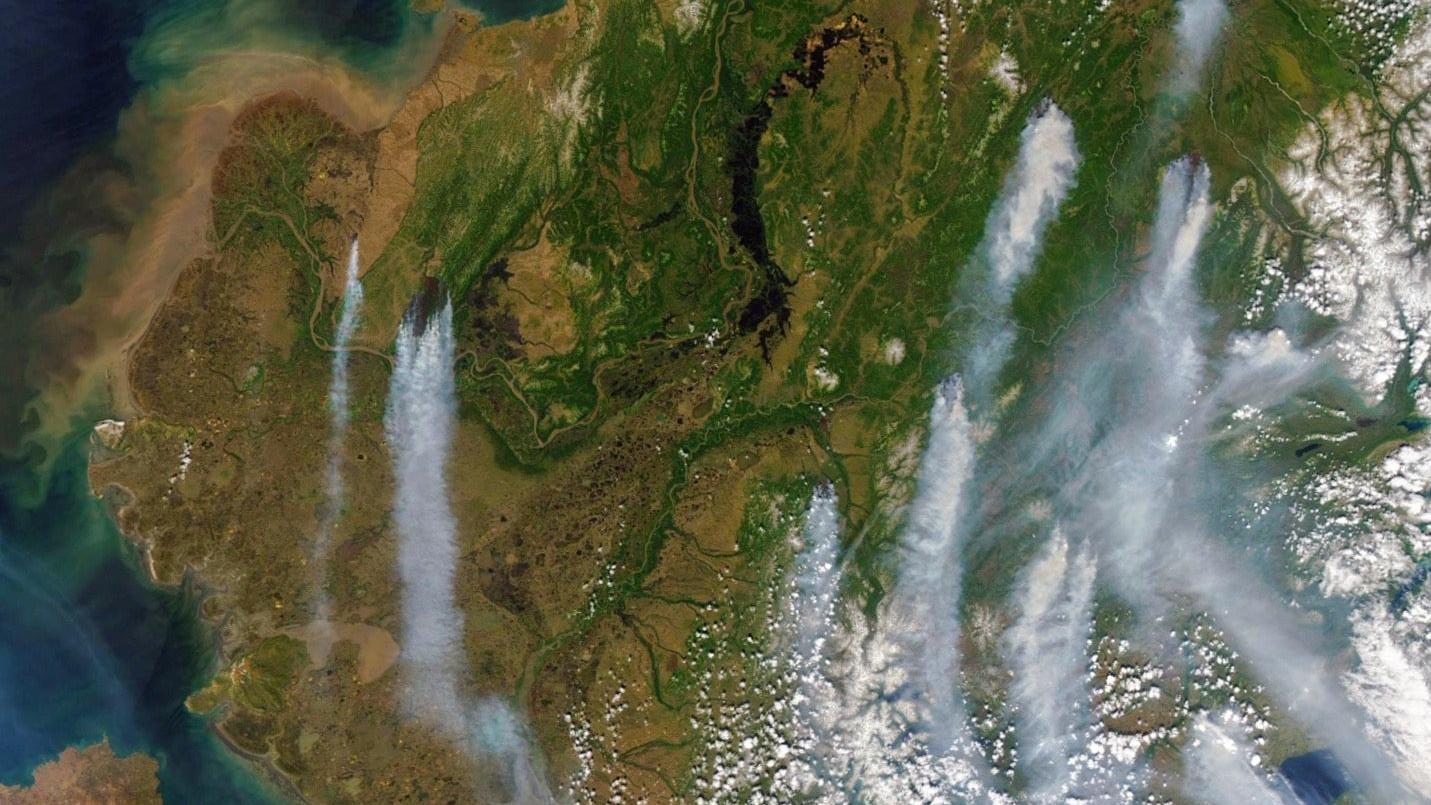 The Northern Hemisphere Summer’s Biggest Climate Disasters, Seen from Space