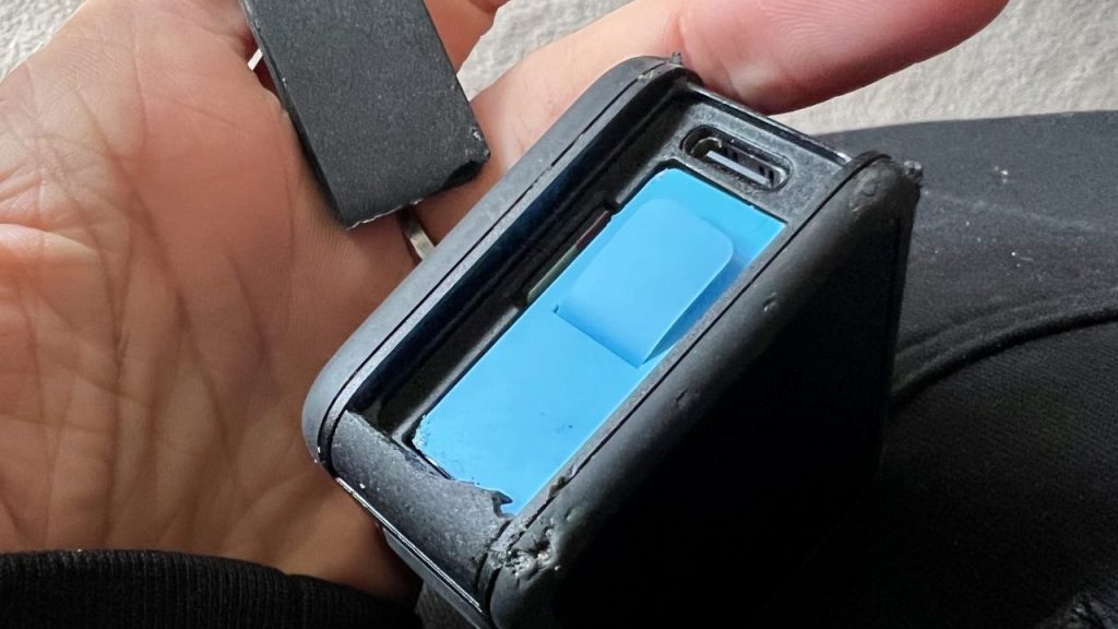 GoPro durability challenge result: The battery cover broke off