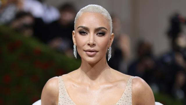 Kim Kardashian Has People to Worry About Climate Change for Her, Apparently
