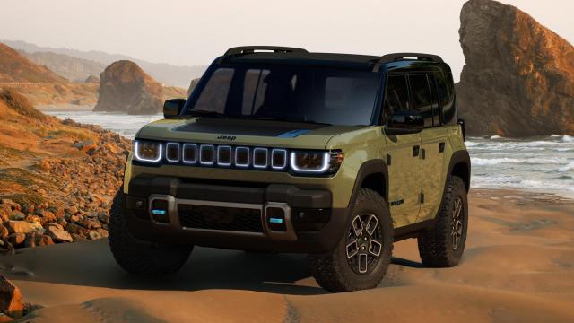 Jeep Shows Off All-Electric ‘4xe’ Future With New Recon and Wagoneer S