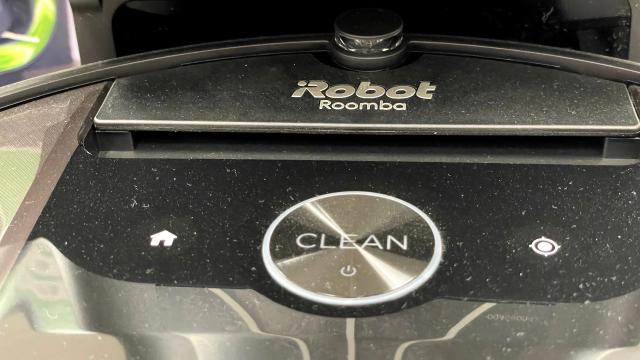 Roomba Users Unable to Access Device Features as Server Issues Shut Down App