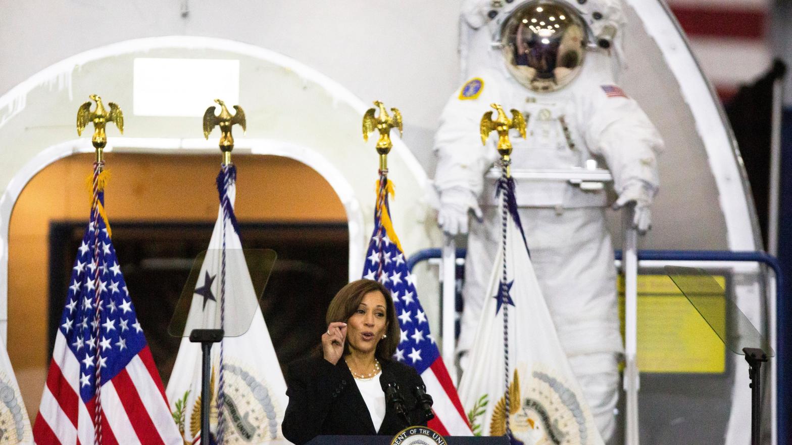 US Vice President Kamala Harris spoke at the National Space Council on Friday/ (Photo: Marie D. De Jesús, AP)