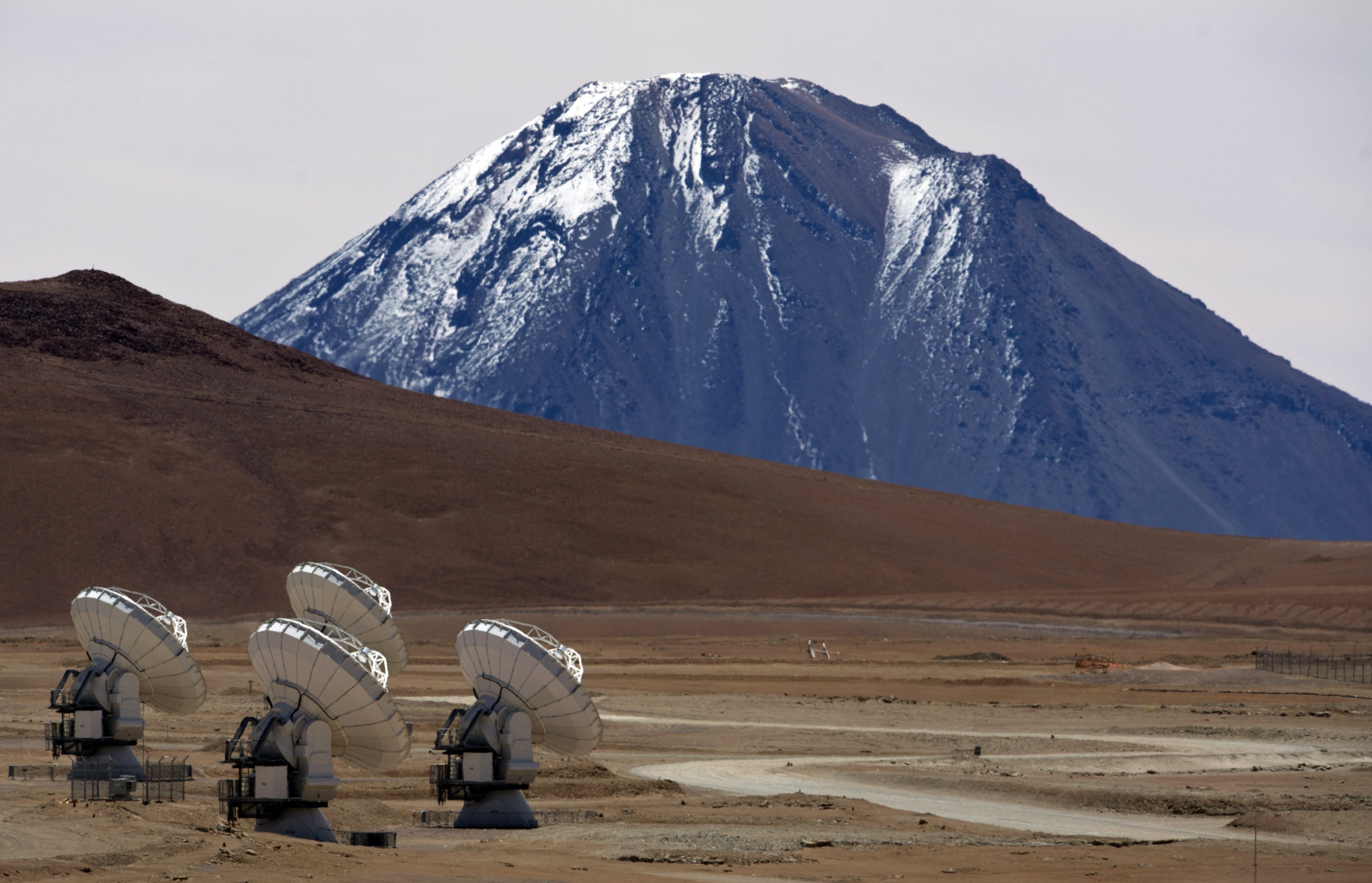 Part of the ALMA array in Chile. (Photo: MARTIN BERNETTI/AFP, Getty Images)