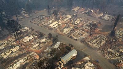 Ex-PG&E Execs Agree to $AU180 Million Wildfire Settlement