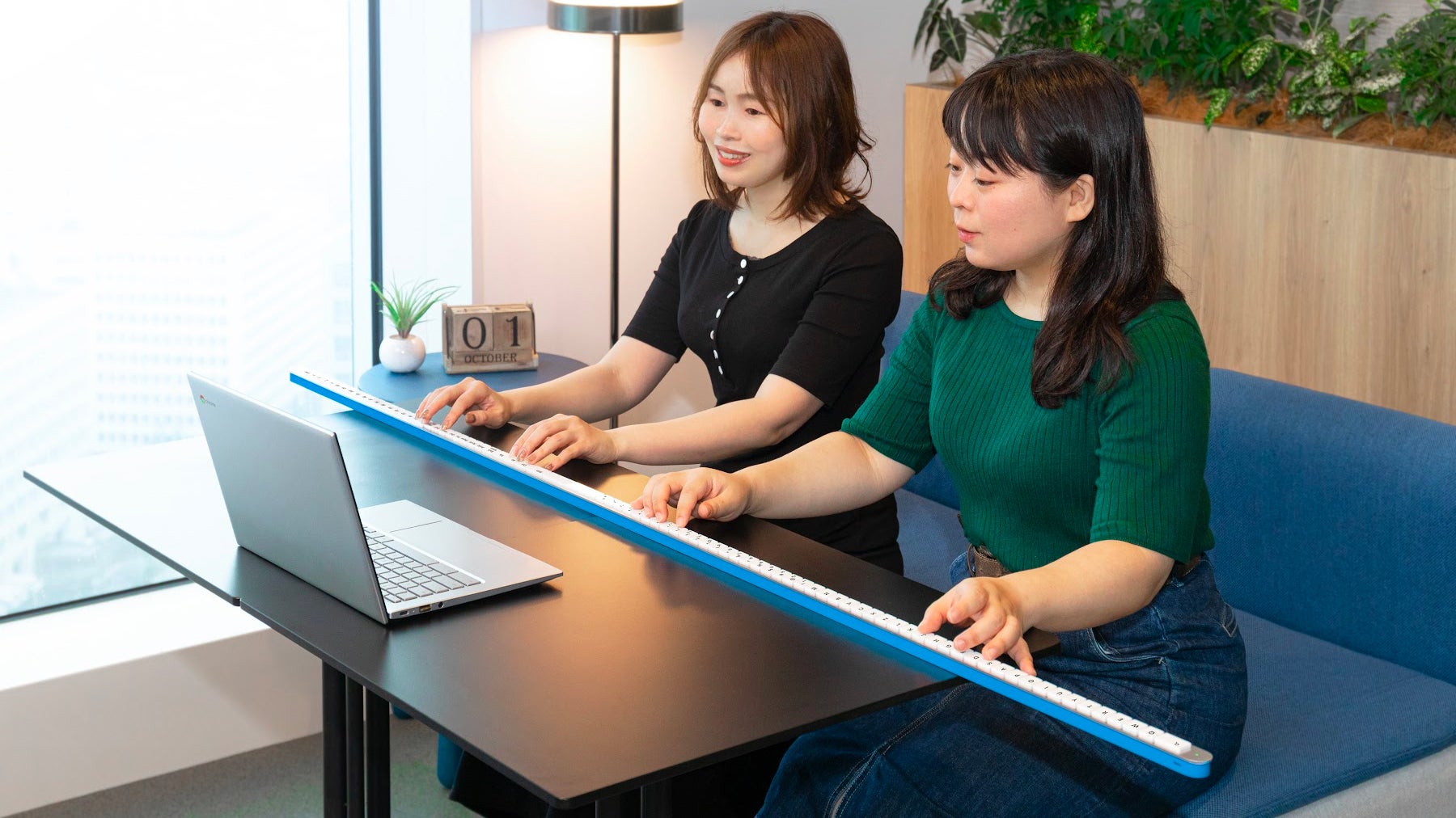 Google Japan Puts Entire Keyboard on One Long Stick