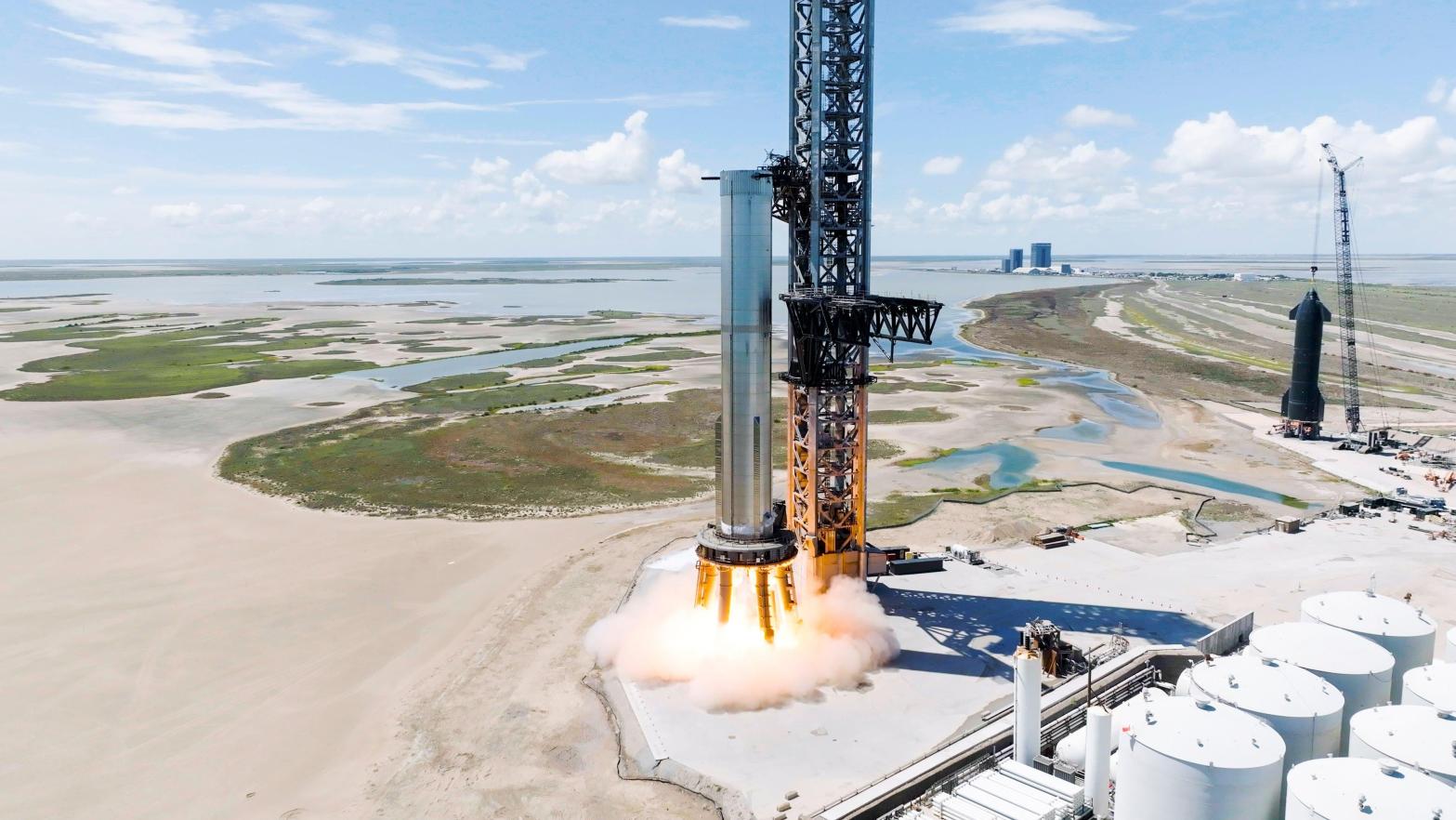 SpaceX's Super Heavy Booster 7 recently completed a 7 engine static fire test at Starbase. (Photo: SpaceX)