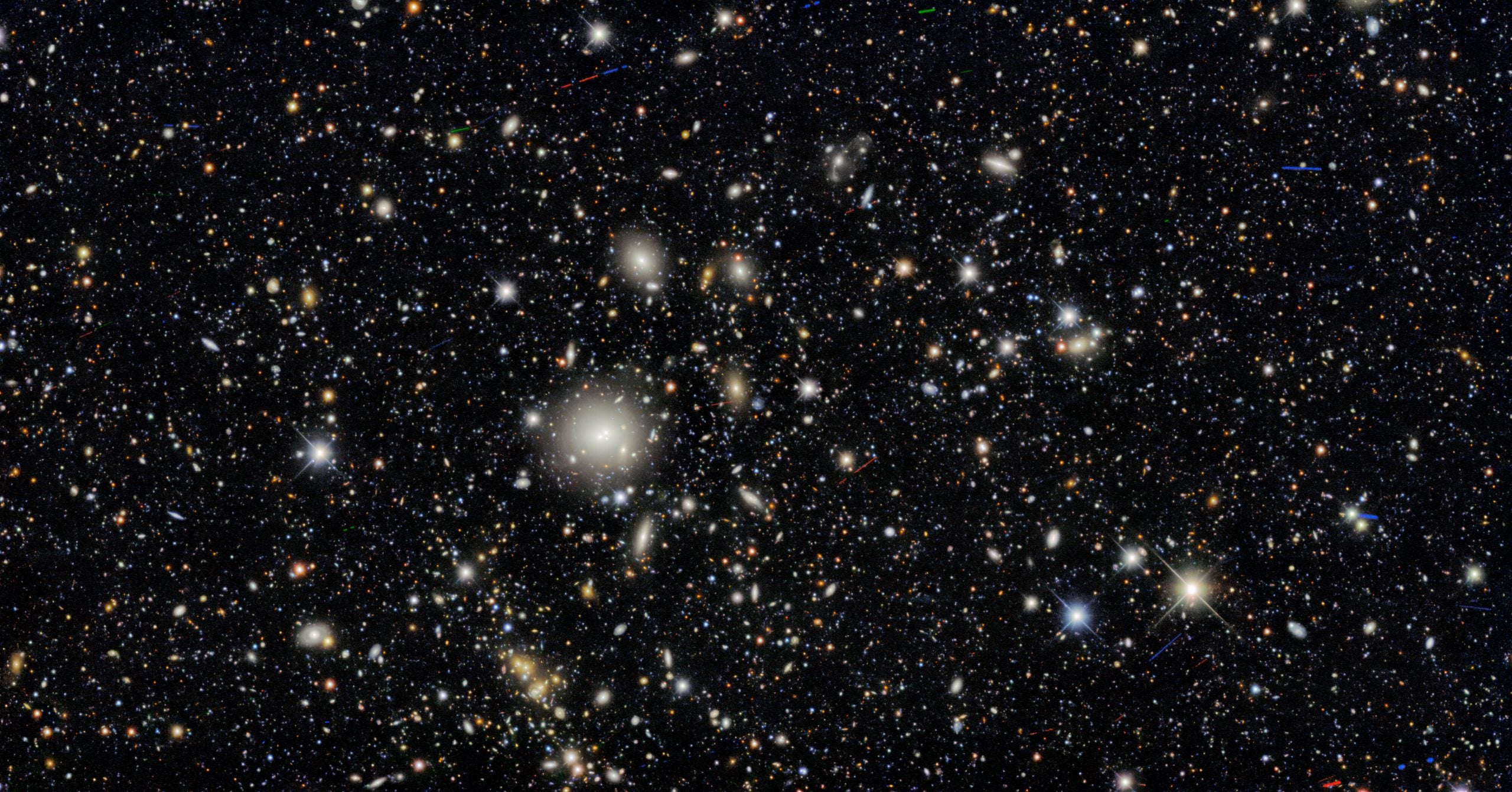Nearly every light source in this deep field image is a galaxy.  (Image: Dark Energy Survey/DOE/FNAL/DECam/CTIO/NOIRLab/NSF/AURA; Acknowledgments: T.A. Rector (University of Alaska Anchorage/NSF’s NOIRLab), M. Zamani (NSF’s NOIRLab) and D. de Martin (NSF’s NOIRLab)