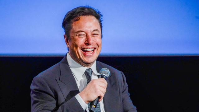 Elon Asked Twitter for a Discount and a Deposition Delay, He Got One of Them
