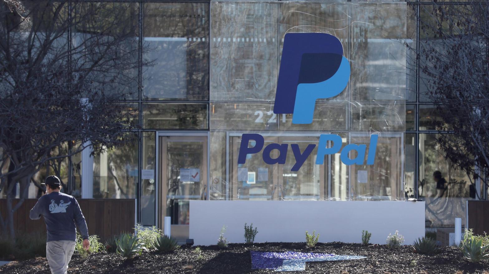 PayPal had to retract a change to its Acceptable Use Policy over the weekend for supposedly fining users for posting 'misinformation.' However, conservatives are being very selective in how they interpret PayPal's AUP. (Photo: Justin Sullivan, Getty Images)