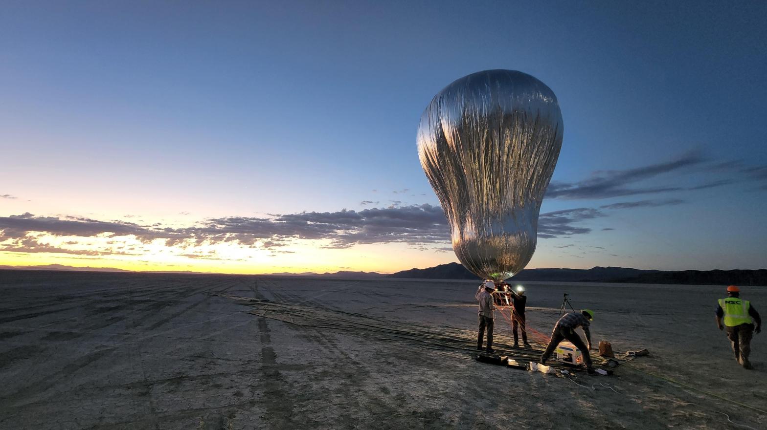 The team preparing the prototype aerial robotic balloon for a test flight above the Black Rock Desert in Nevada. (Photo: NASA)