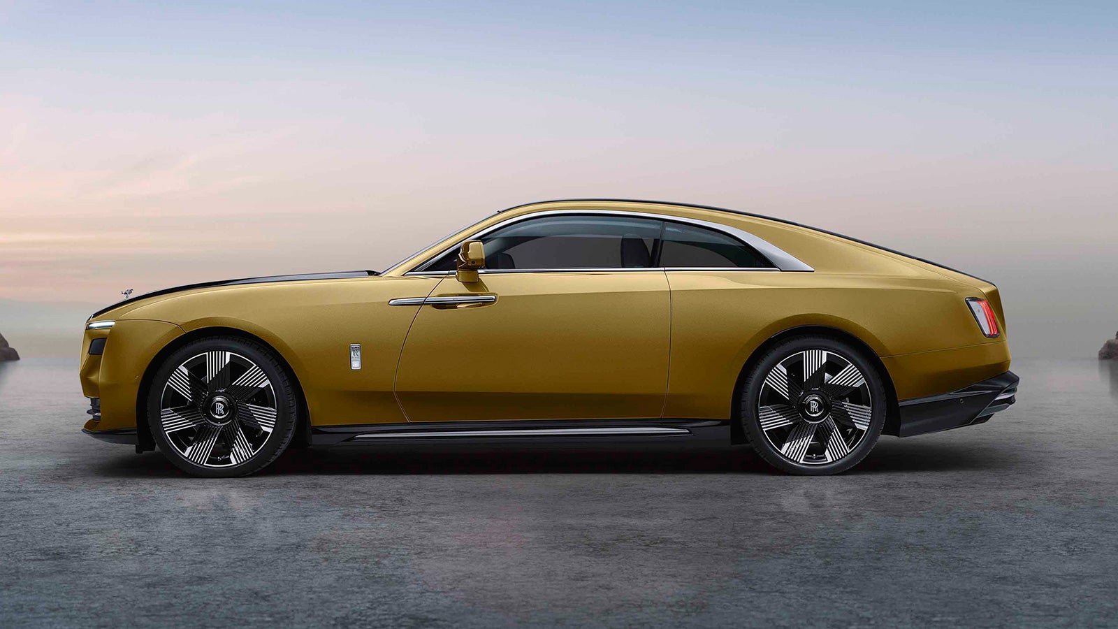 The 2023 Rolls-Royce Spectre Is an Electric Car That Doesn’t Look Like One