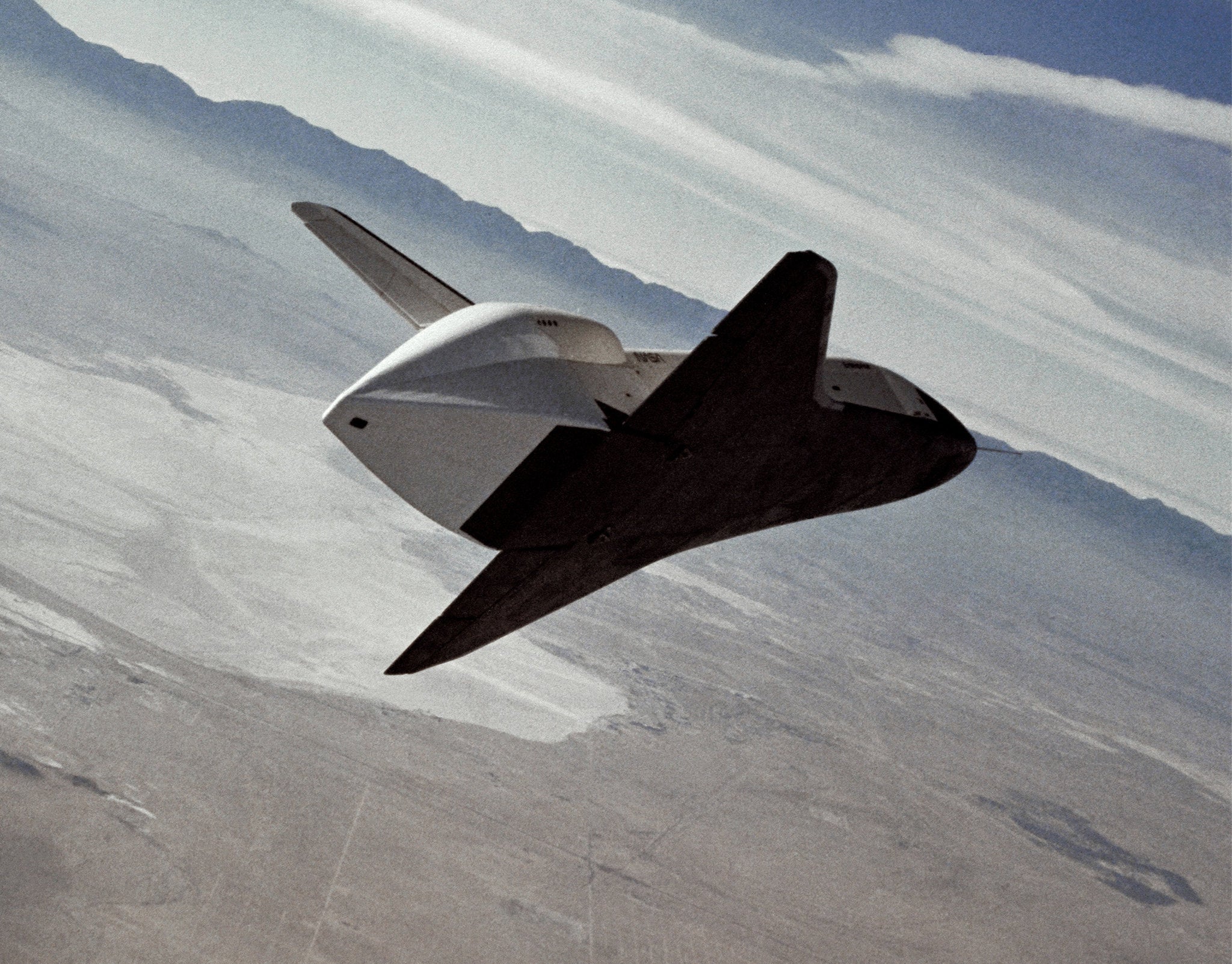 Enterprise performing its second test flight on September 13, 1977.  (Photo: NASA)