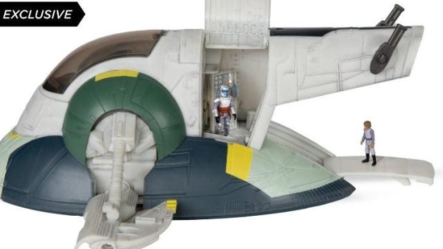 New Star Wars Toys Are Here to Bring Holiday Cheer