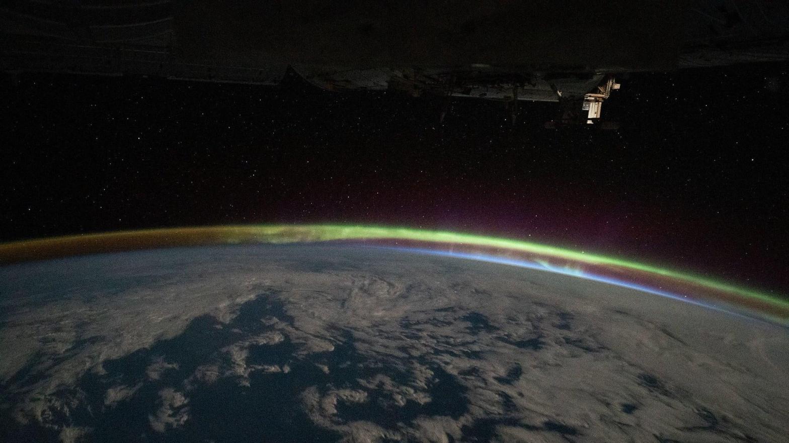 A view of Earth and its glowing atmosphere as seen from the ISS on October 4, 2022. (Photo: NASA)