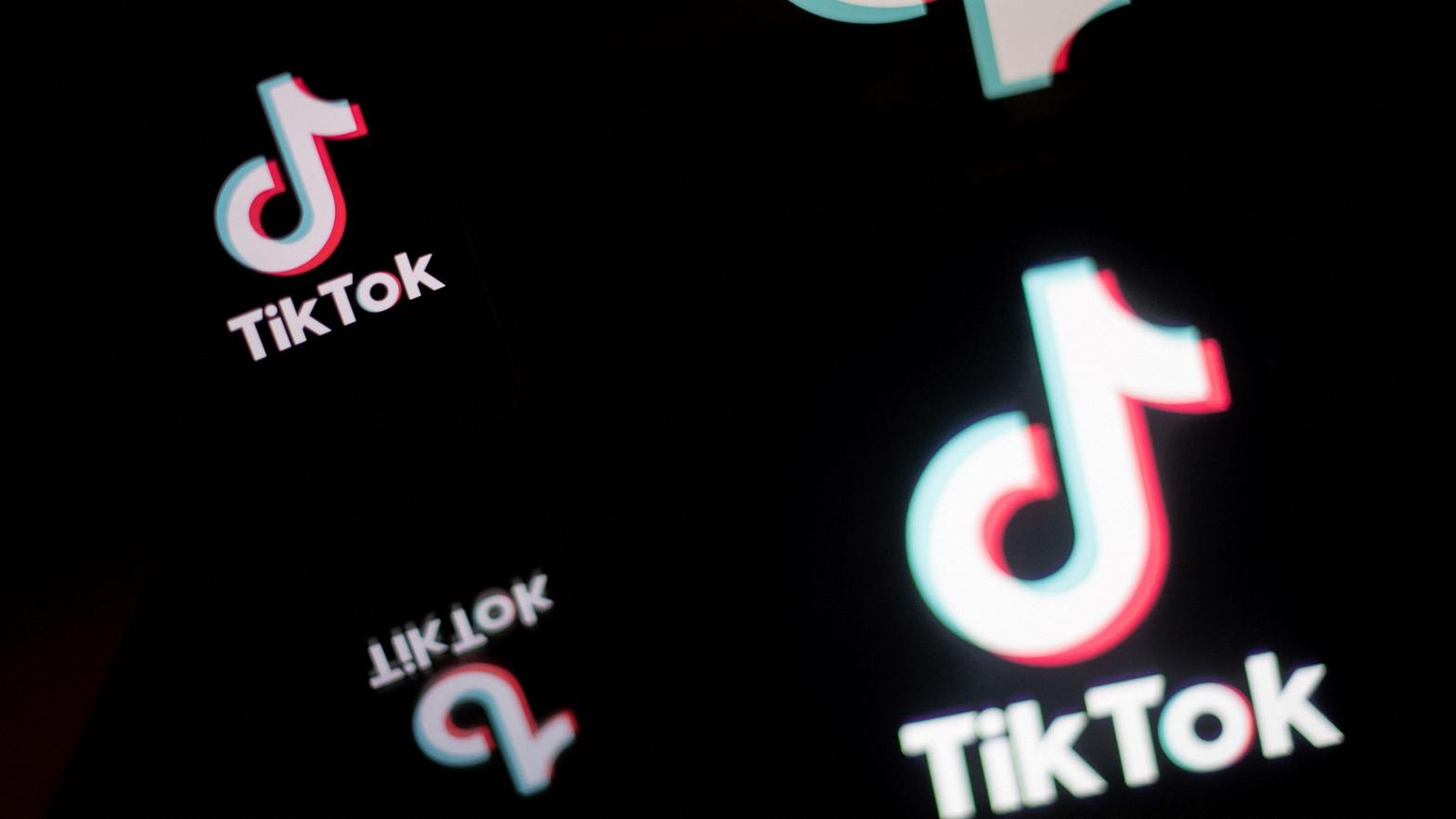 Researchers of a new TikTok study argue that using real-time social media data could potentially allow them to pre-bunk and debunk misinformation faster. (Image: Loic Venance, Getty Images)