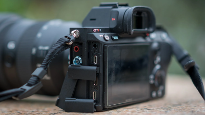 The Best Mirrorless Cameras For Video, Beginners, and Low Budgets