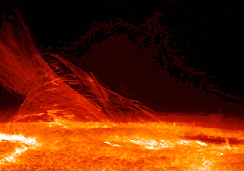 JAXA and NASA's Hinode spacecraft worked in a Sun-Synchronous orbit, allowing for stunning images of the solar chromosphere. This view is from January 12, 2007.  (Image: JAXA/NASA)