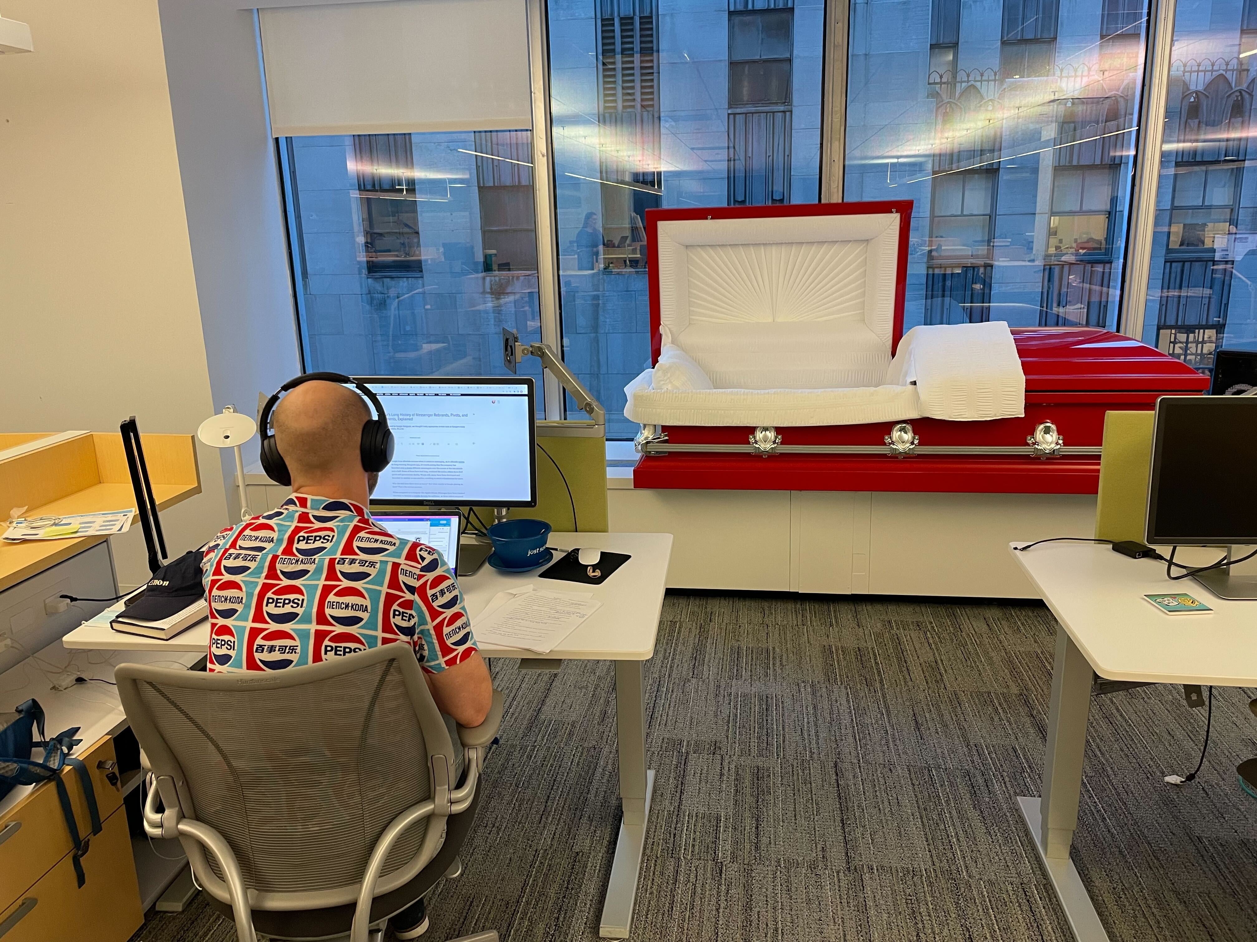 The casket situated in Gizmodo's Midtown Manhattan office. (Image: Kevin Hurler (Gizmodo))
