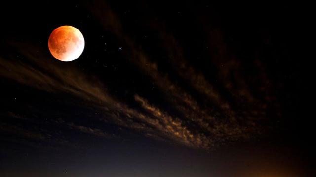 Here’s When You Can See Tonight’s Total Lunar Eclipse