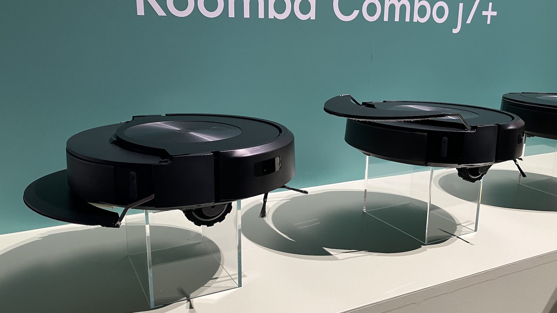 Roomba Combo j7+ review: A versatile and vigilant hybrid with a few  (tolerable) quirks