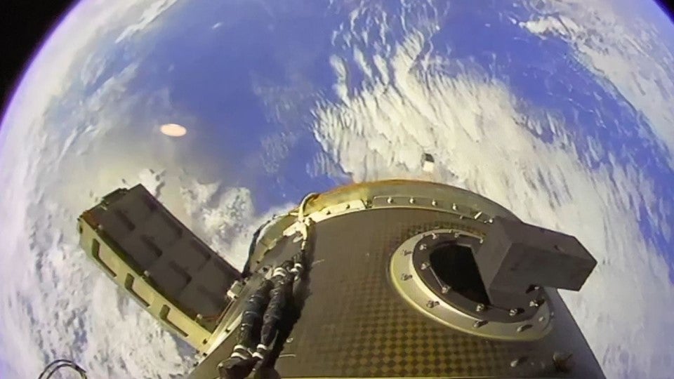 Firefly's Alpha rocket delivering payloads to orbit on October 3, 2022.  (Image: Firefly)