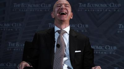 Jeff Bezos Is Sending His Girlfriend to Space as Amazon Plans to Lay Off 10,000 Workers