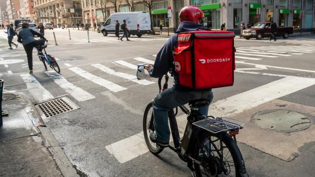 DoorDash Says Delivery Workers Can Now Block Problem Customers and Cancel Rude Peoples’ Orders