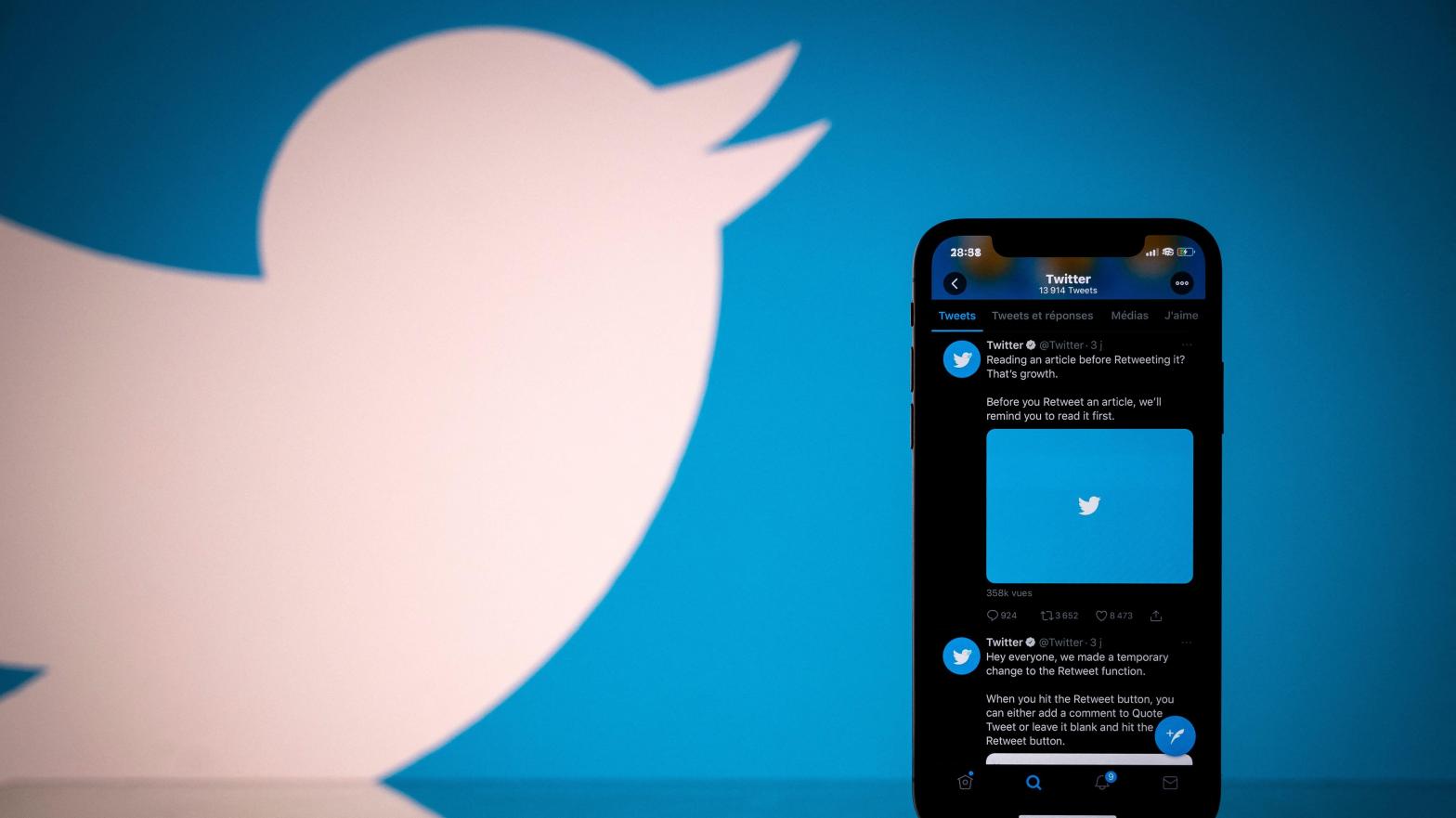 Twitter's massive staff exodus this week has some users worried that the best of the platform is officially behind us.  (Image: Lionel Bonaventure, Getty Images)