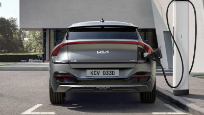Kia’s New Logo is so Inscrutable That People Are Googling ‘KN Car’ to Find It