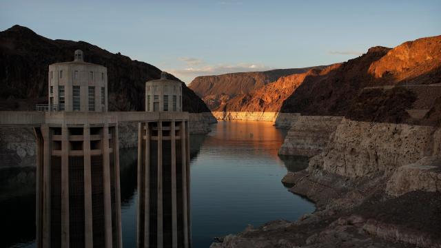 Hundreds of Arizona Households Set to Be Without Water by End of Year
