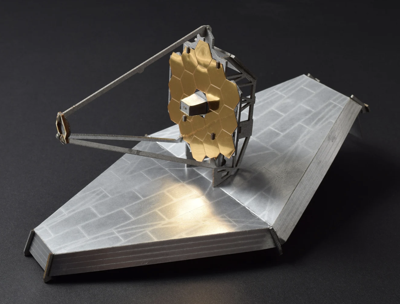 Webb Space Telescope model kit by HouhaDesigns. (Photo: Etsy/HouhaDesigns)