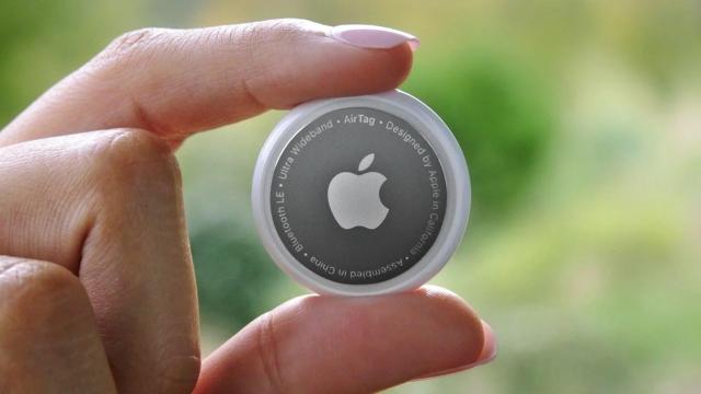 Lawsuit Claims Apple’s AirTags Have ‘Become the Weapon of Choice’ for Stalkers
