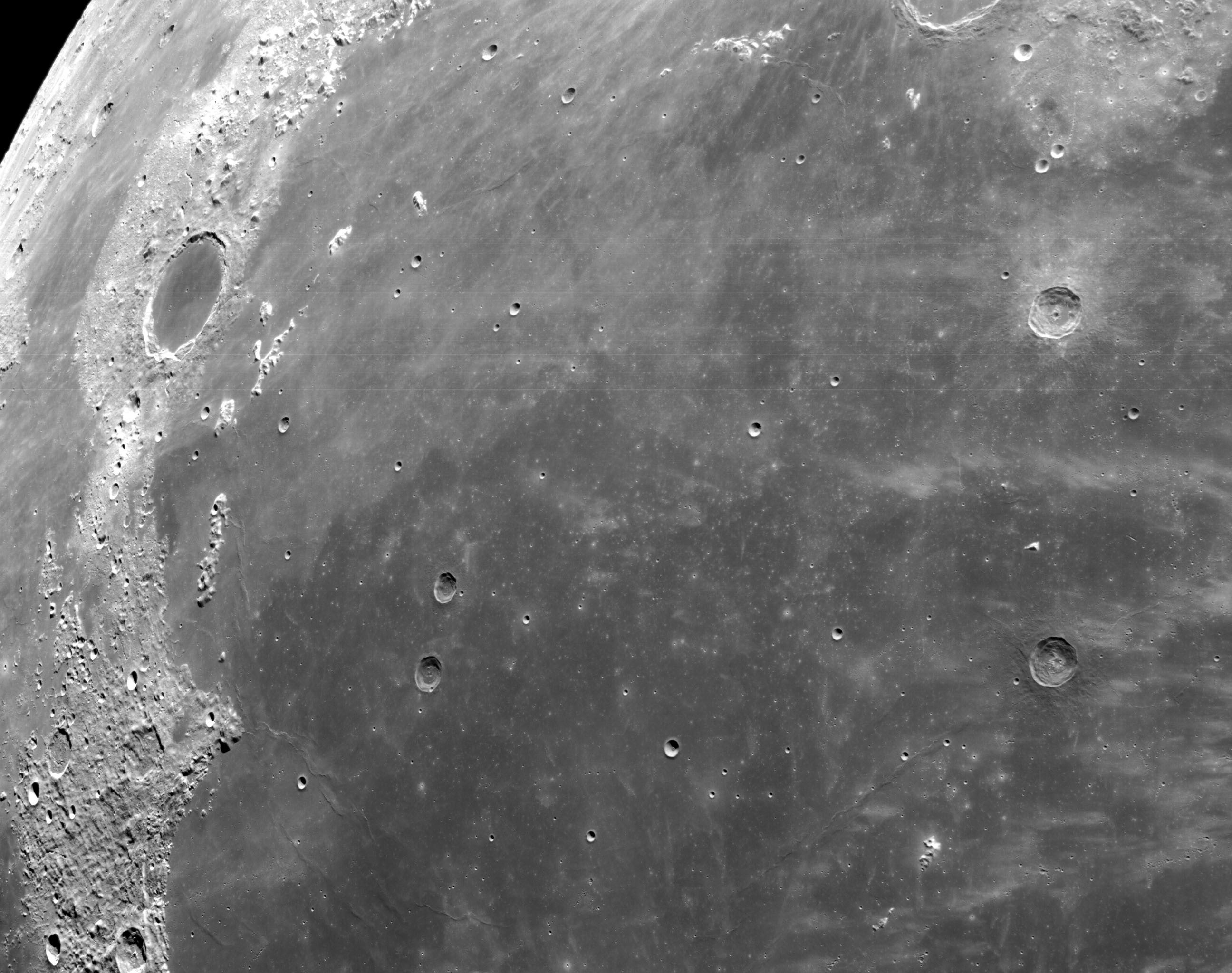 A high-resolution image of the Moon, as captured by Orion on December 7, 2022.  (Photo: NASA)