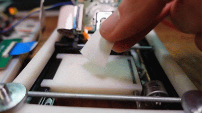 Turns Out You Can Turn Old Blu-Ray Players into Microscopes