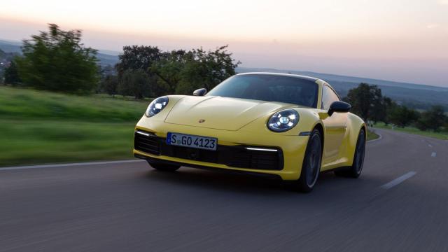 Porsche Filled a 911 With Fuel Made from Water