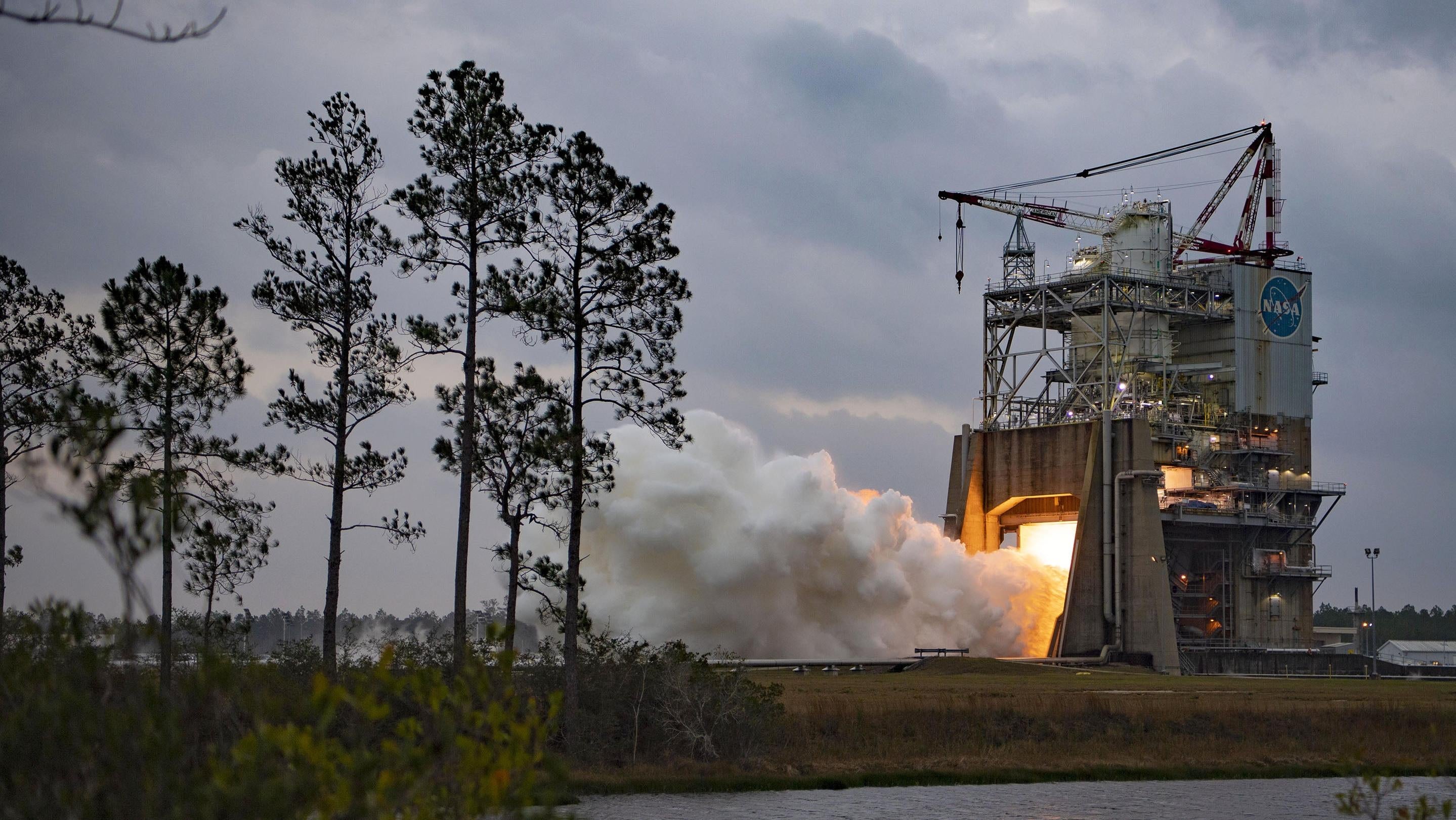 The RS-25 hot-fire test happened on the Fred Haise Test Stand at Stennis Space Centre on December 14.  (Photo: NASA/SSC)