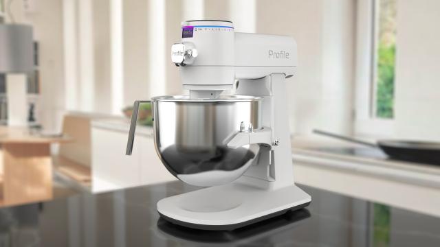 GE’s Smart Mixer Weighs All Your Baking Ingredients for You