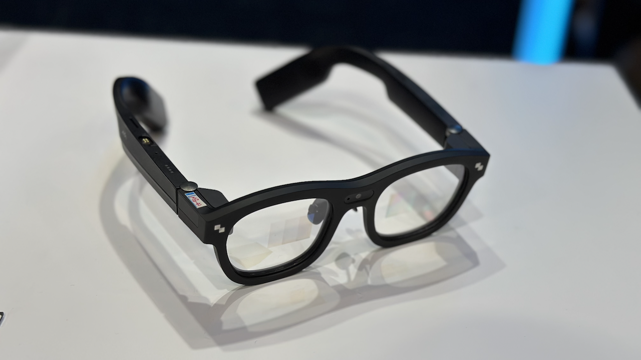 TCL RayNeo X2 AR smart glasses