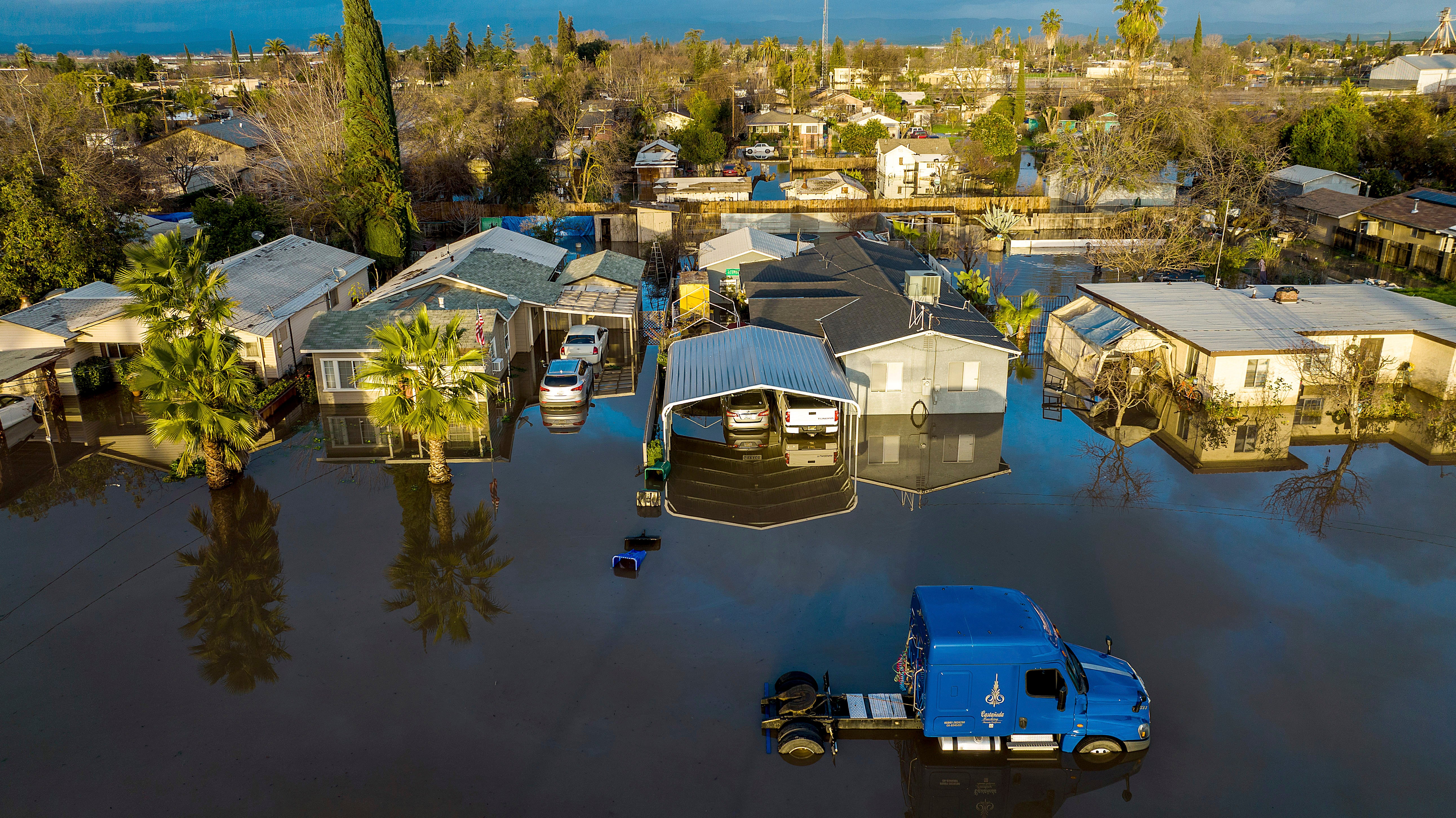 Homes in the Planada community of Merced County on Tuesday, January 10. (Photo: Noah Berger, AP)