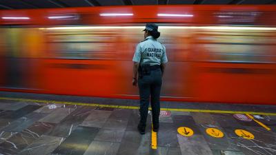 The Mexico City Metro System Runs On WhatsApp and Facebook