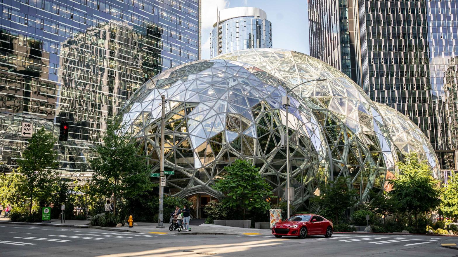 The Spheres — Amazon's corporate headquarters — in Seattle.  (Image: David Ryder, Getty Images)