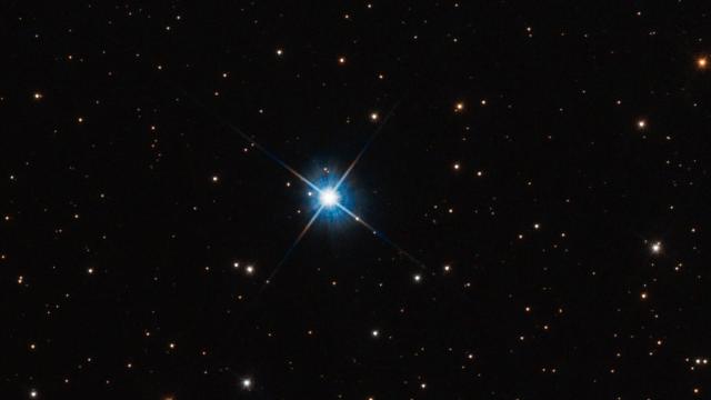 Hubble Telescope Directly Measures a White Dwarf Mass for the First Time