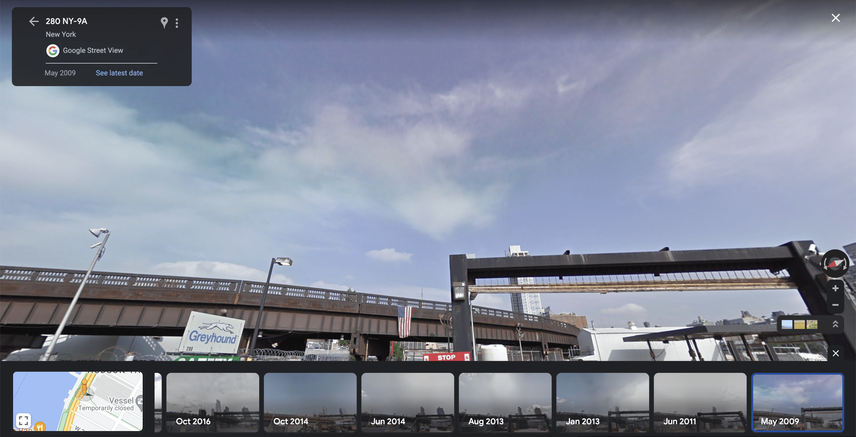 An empty lot, which would become Hudson Yards, in May 2009. (Screenshot: Gizmodo)