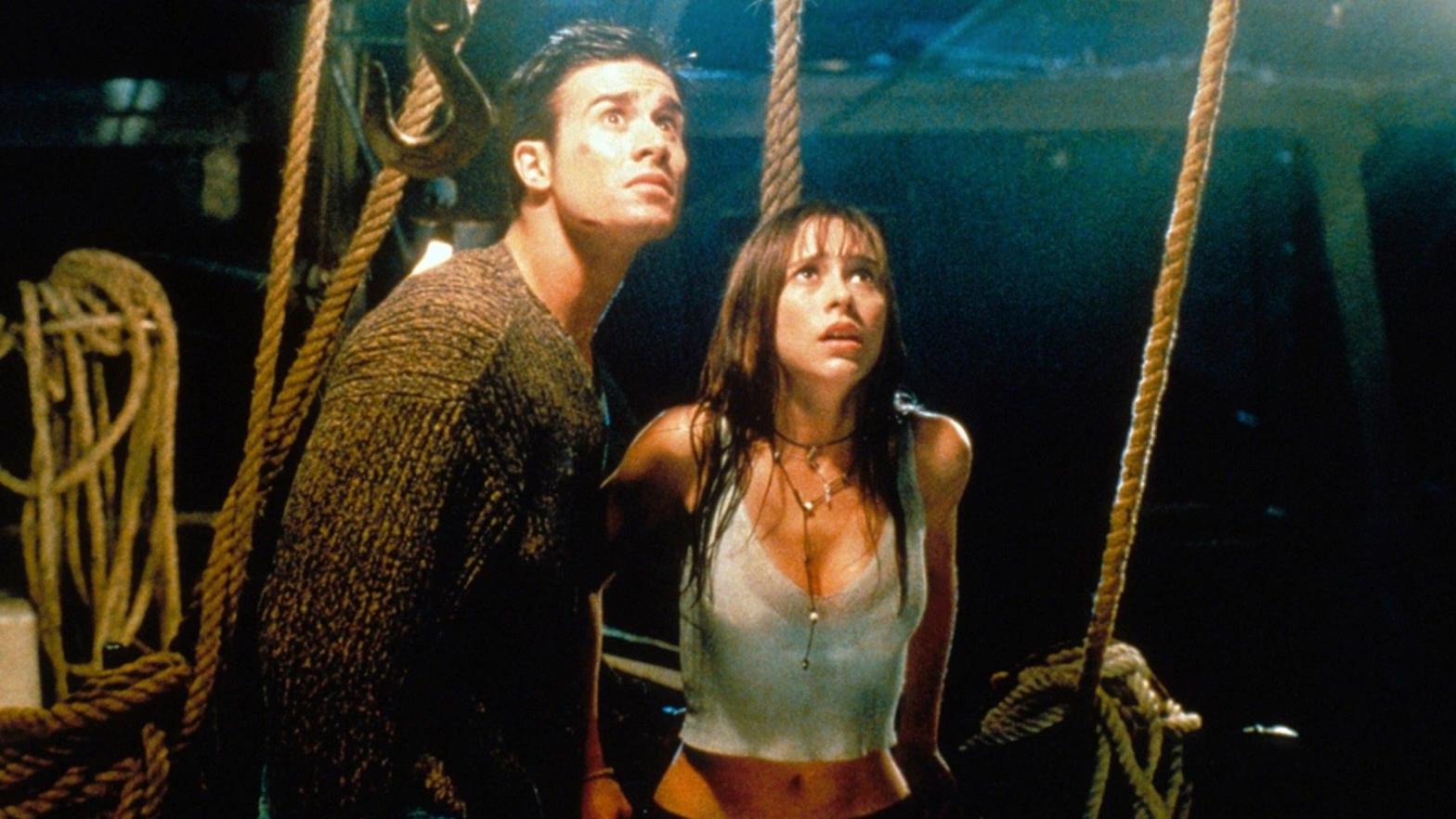 Freddie Prinze Jr. and Jennifer Love Hewitt will return for a sequel to I Know What You Did Last Summer. (Image: Sony)